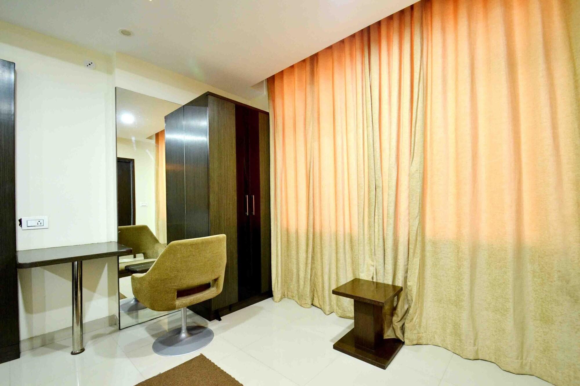 Capital O 1546 The Sensation Hotel Indore